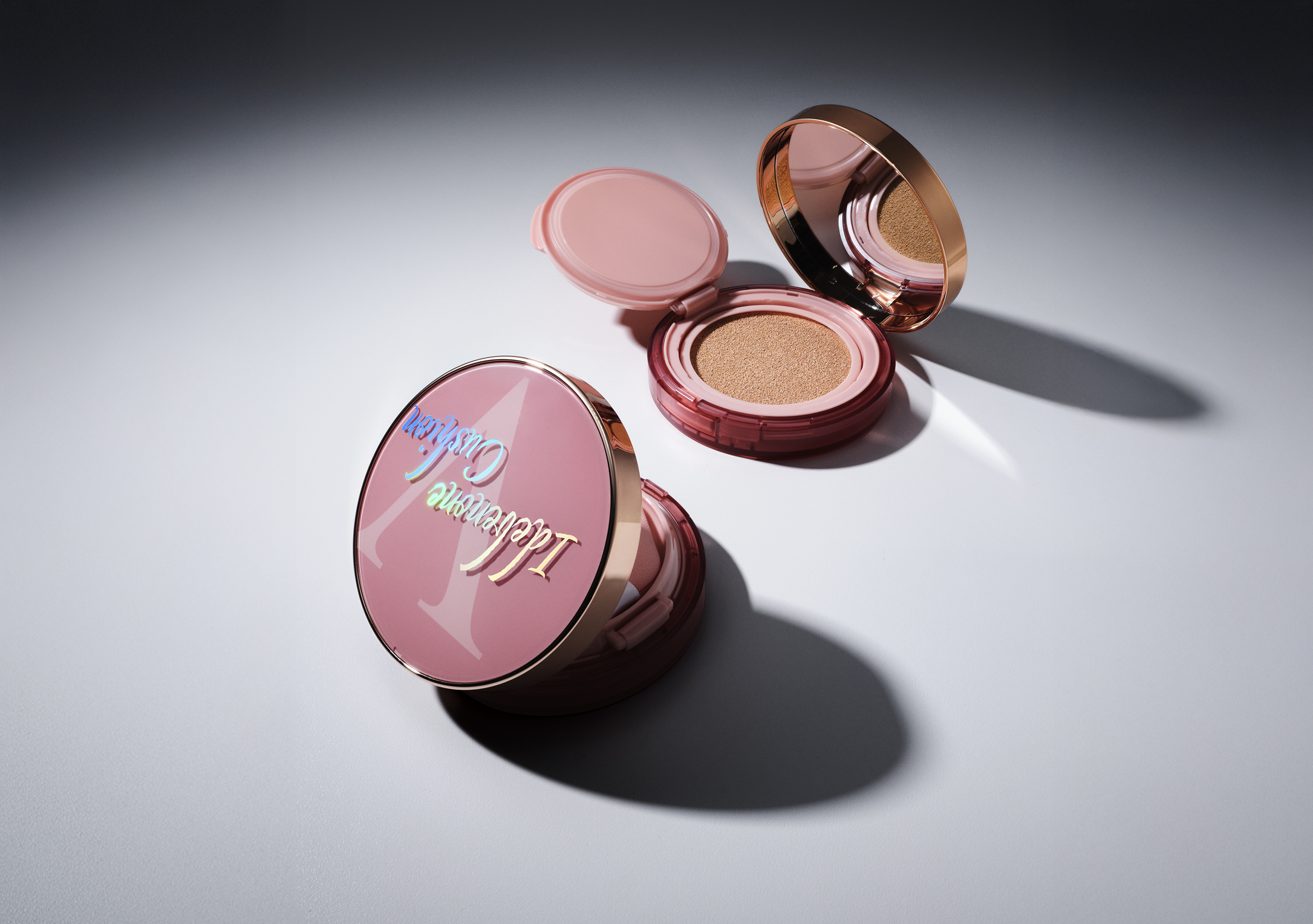 울트라브이, 스킨케어 성분 함유한 ‘루미너스 이데베논 쿠션’ 출시 3-Image